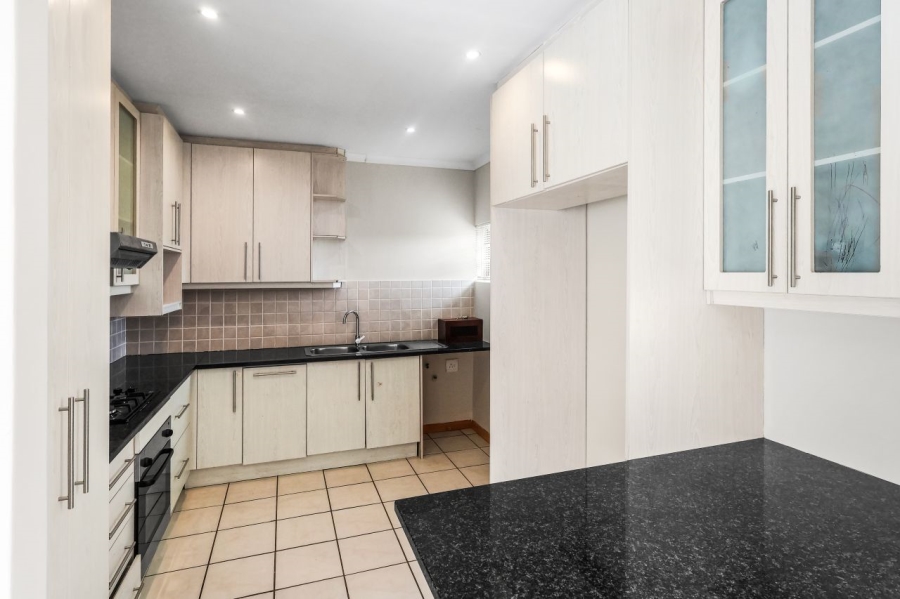 To Let 3 Bedroom Property for Rent in Beacon Bay Eastern Cape